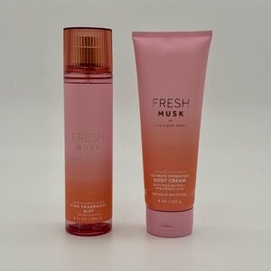 Bath and Body Works Fresh Musk Gift Set NWT